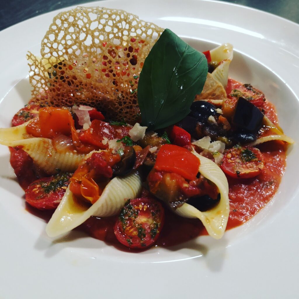 Conchiglioni farcis à la caponata